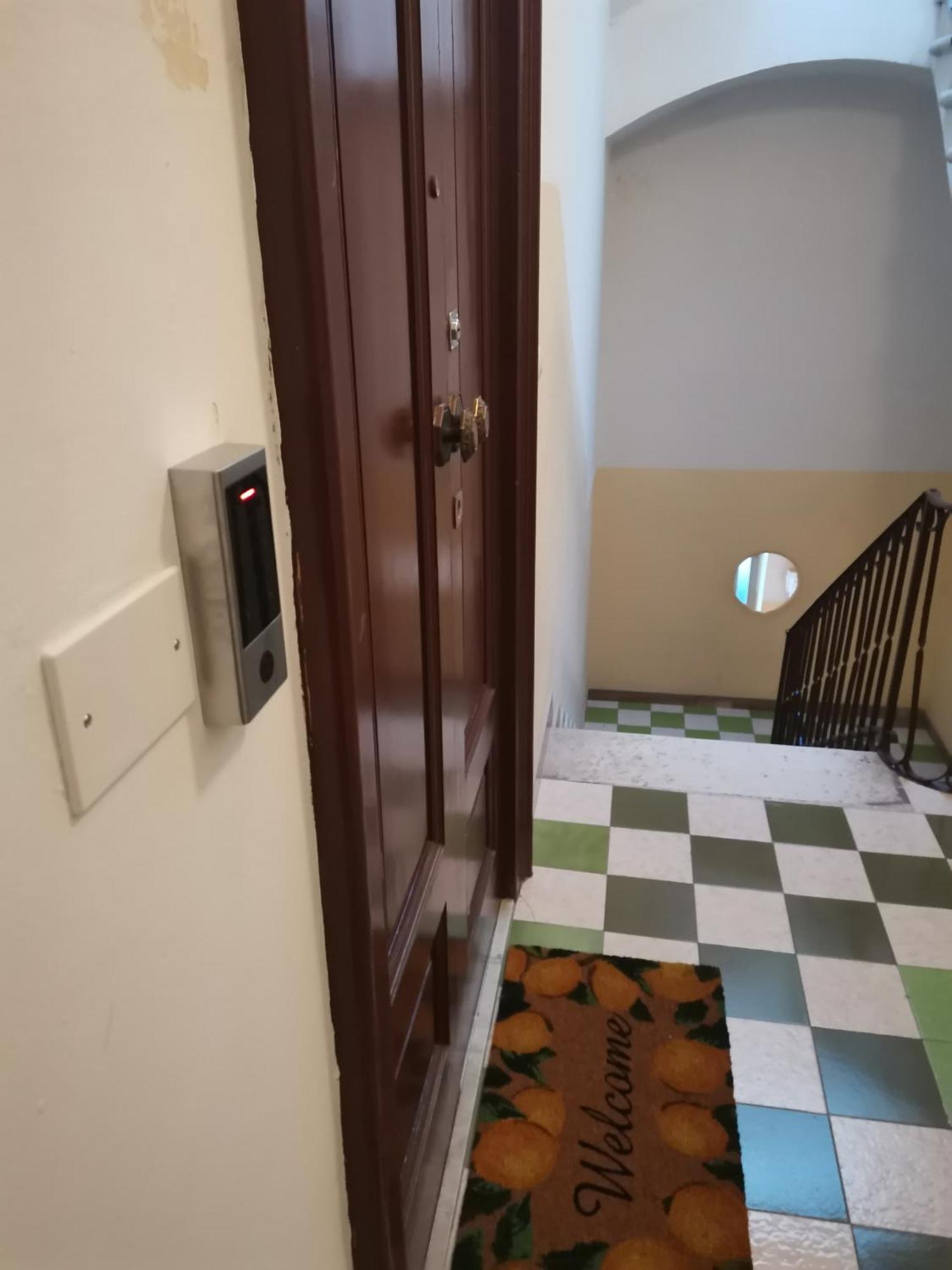 Garibaldi 52 Exclusive Apartments Bari Kültér fotó